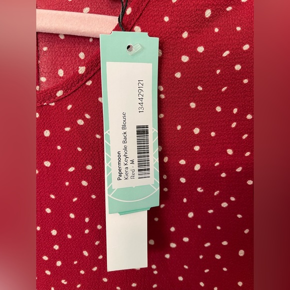 Papermoon Kiera Keyhole Back Blouse - Picture 2 of 3